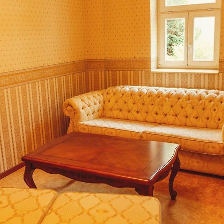 Hotel Memorial Terezín エクステリア 写真