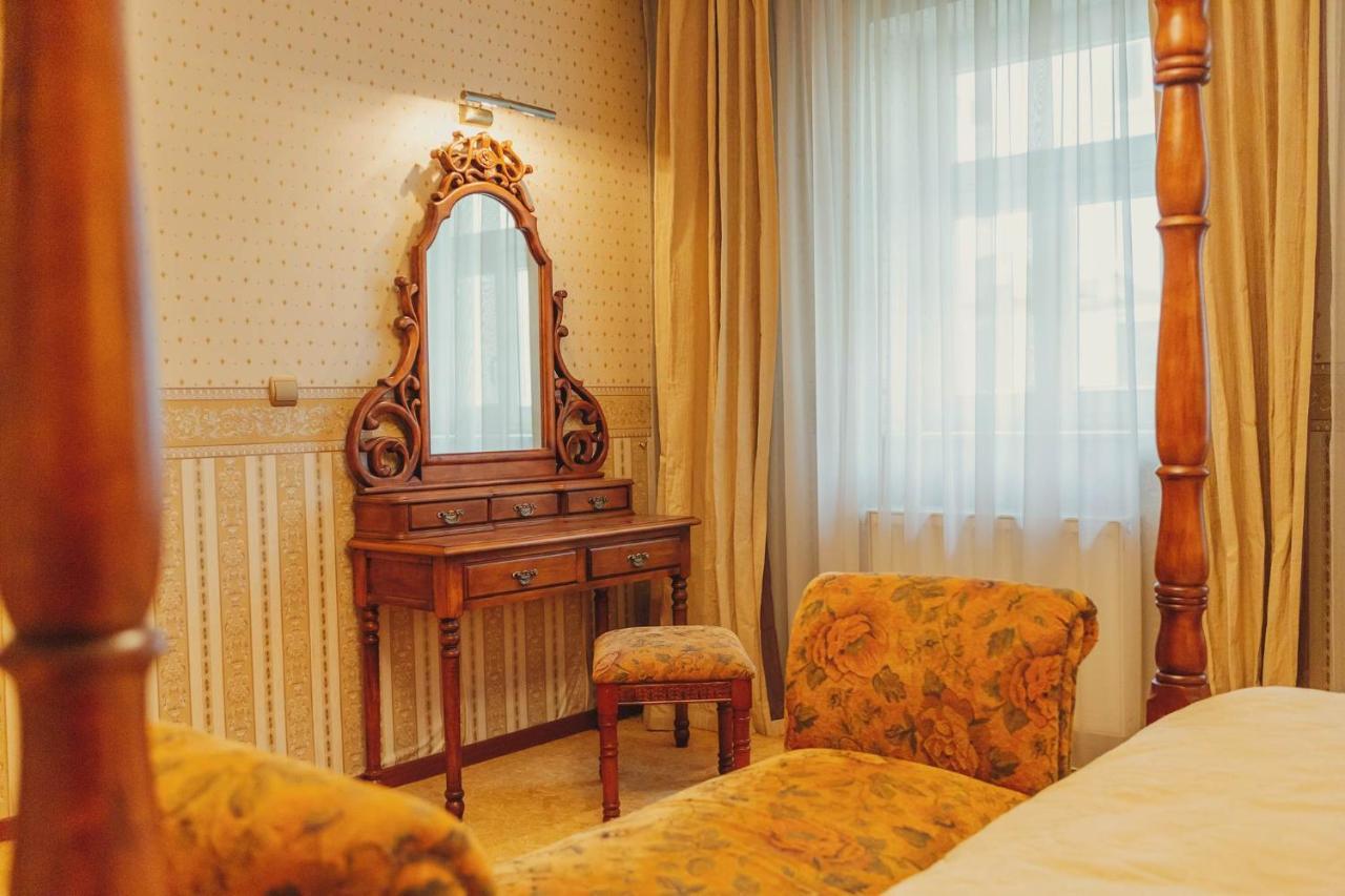 Hotel Memorial Terezín エクステリア 写真